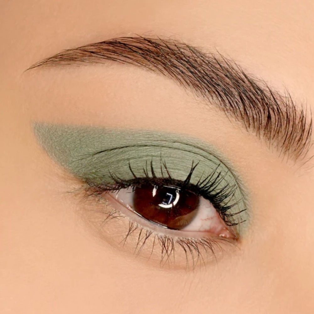 GROOVY DREAMS Liquid Star Eye Shadow by Jeffree‎ Star New in Box Military Green